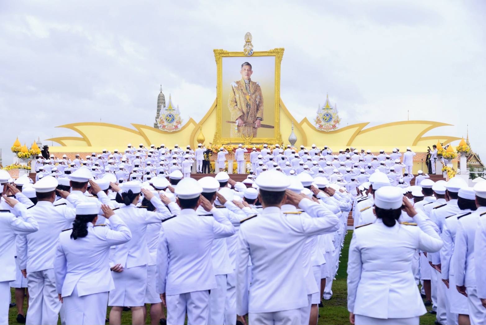 MEA ร่วมพิธีถวายสัตย์ปฏิญาณฯ เนื่องในโอกาสพระราชพิธีมหามงคลเฉลิมพระชนมพรรษา 6 รอบ พระบาทสมเด็จพระเจ้าอยู่หัว